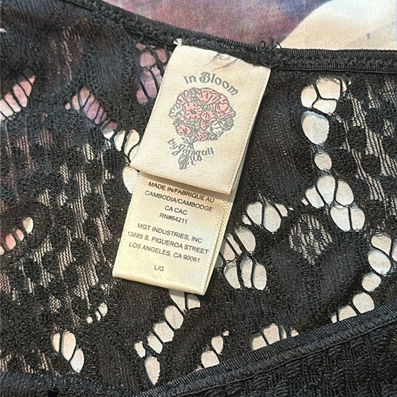 Black Lace Chemise- In Bloom by Jonquil - Picture 5 of 6